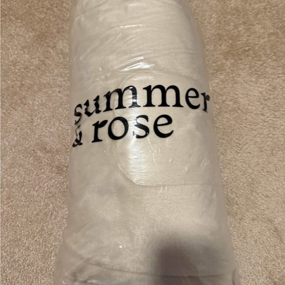 Summer & Rose Cozy Plush Robe in Cream